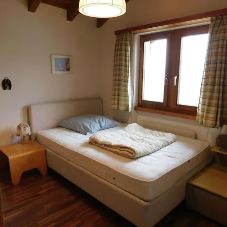 Silberdistel 2- Obergeschoss By Interhome דירה